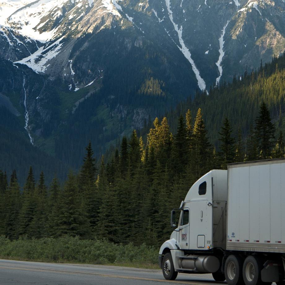 long distance moving truck